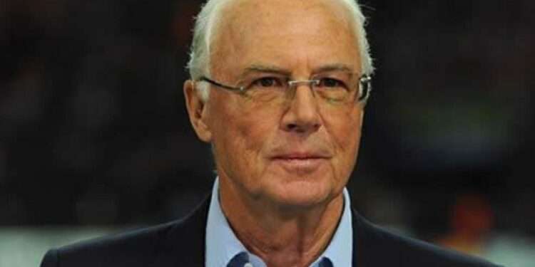 Murió Franz Beckenbauer, uno de los mejores futbolistas de la historia.