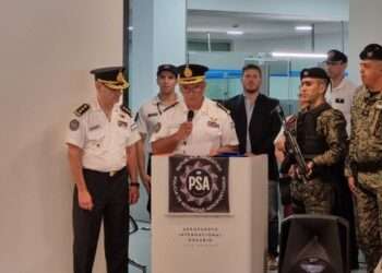 Llegaron a Rosario los 450 federales que anunció Bullrich.