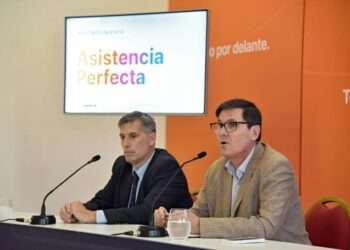 «Premio» para los docentes santafesinos con asistencia perfecta.
