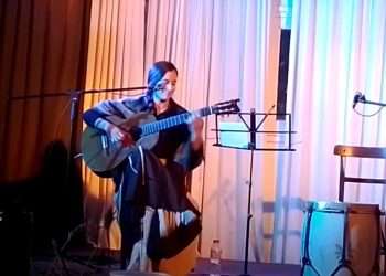 Espectáculo de raíz folklórica en Centro 3