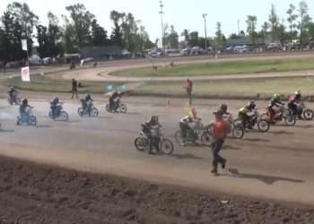 Excelente perfomance en motociclismo.