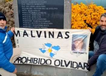Emotivo viaje a Islas Malvinas