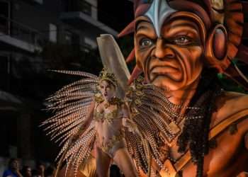 Postales del verano: Carnaval en Carcarañá y la Región.