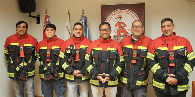 Celebraciones por el día nacional del bombero voluntario