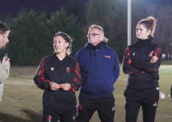 Con garra y corazón: el fútbol femenino del Club Atlético Carcarañá va por otra final