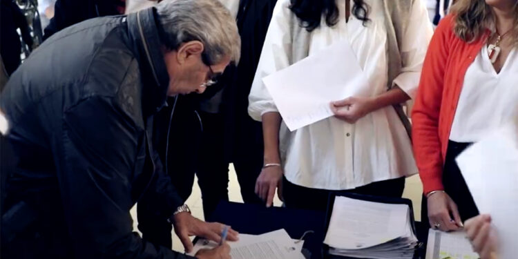 Se firmó el convenio para la construcción de dos nuevas aulas en Carcarañá