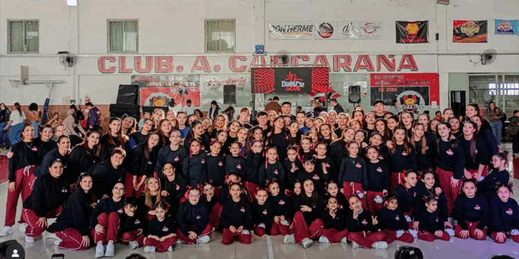 Encuentro de grupos de Cremeria Dance Club