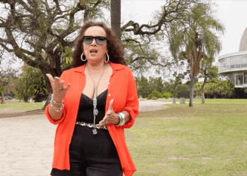 Moni Bustos presenta nuevos proyectos para septiembre