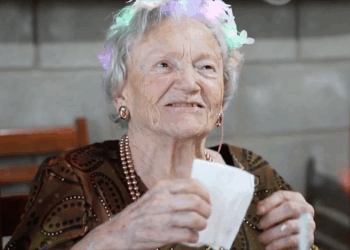 Lala cumplió 100 años: un siglo de amor, memoria y familia