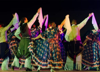 Danzas CAYBC celebra 15 años de arte en movimiento