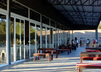 Campaña abrió las puertas de su nuevo salón en una tarde llena de emoción