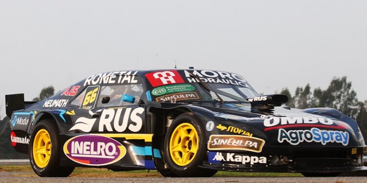 El equipo Rus Med Team mostró sus autos del TC en Carcarañá y cerró un gran fin de semana en Paraná