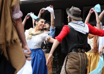 El folklore como encuentro: 17 años de danza y comunidad en el Centro 3
