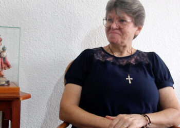 Visita al Colegio Niño Jesús de Praga