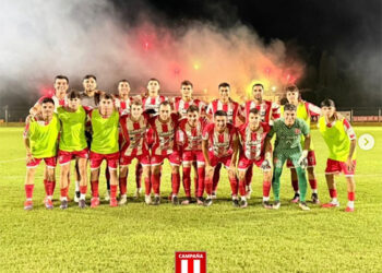 Campaña ganó con autoridad y sigue firme en el torneo