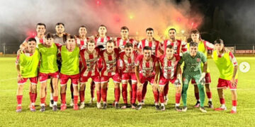 Campaña ganó con autoridad y sigue firme en el torneo