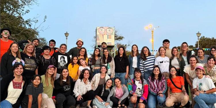 Kuñaguapa: arte, comunidad y trabajo en una feria con identidad propia