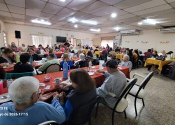Mate bingo familiar para acompañar y colaborar con los abuelos del Hogar Goytia