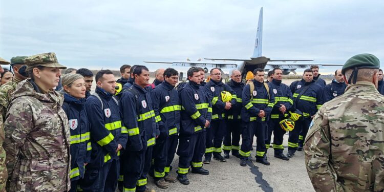 Bomberos de Carcarañá participan de una misión internacional de rescate en Venezuela