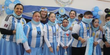 Festividad patria en la Escuela Vicente Hamson