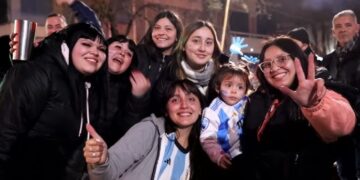 FESTEJOS EN CARCARAÑÁ: ARGENTINA EN SEMIFINAL
