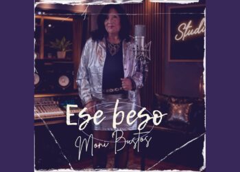 Moni Bustos presentó «Ese beso», su nuevo lanzamiento musical