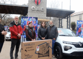 El Club Atlético Carcarañá entregó los premios de Bingo Interclubes